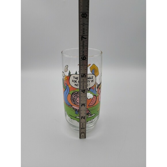 VTG McDonald’s Camp Snoopy Drinking Glass “No Picnic” Linus Charlie Brown 1965 - Picture 8 of 12